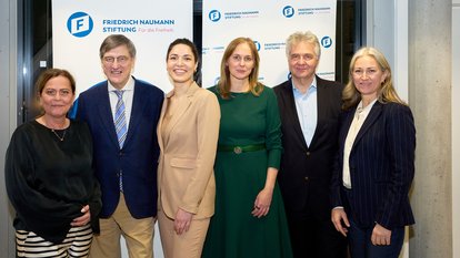 Verabschiedung des Vorstandes.