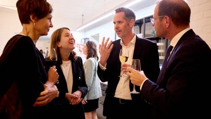 Stark-Watzinger und Dürr im Gespräch.