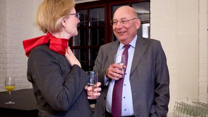 Preißler im Gespräch. 