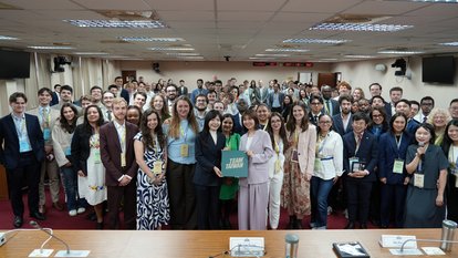 Group Picture at Legislative Yuan 