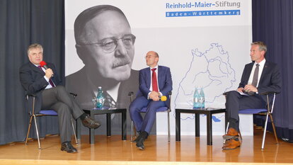 Podiumsdiskussion mit Ludwig Thedor Heuss, Christoph Daniel Maier und Jochen Haußmann