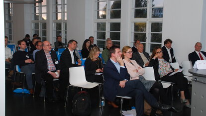 Das Publikum während der Innovationsoffensive. 