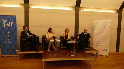 Podiumsdiskussion