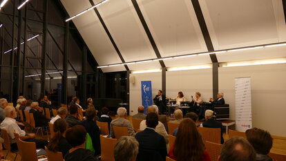 Podiumsdiskussion