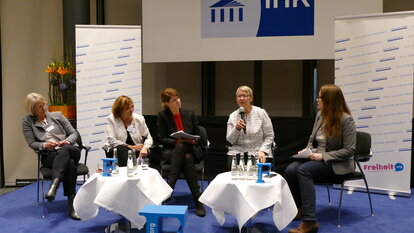 Podiumsdiskussion