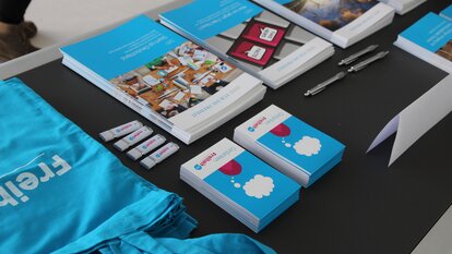 Auch in ihren Broschüren beschäftigt sich die Stiftung für die Freiheit mit der liberalen Umweltpolitik.