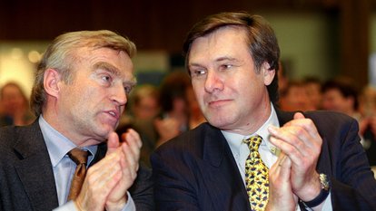 Helmut Haussmann und Wolfgang Gerhardt, 1999 auf dem Europatag der FDP in Frankfurt/Main