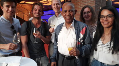 StipendiatInnen mit Altstipendiat Dr. El Salawi (1976-1982)   