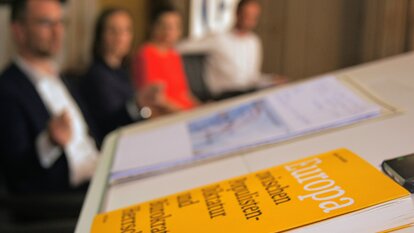 Europa zwischen Populisten-Diktatur und Bürokraten-Herrschaft