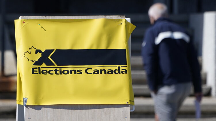 Ein Wahllokal in Ottawa, Kanada, wo am 20. September 2021 vorgezogene Neuwahlen stattfinden. 
