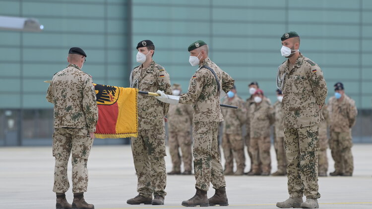 Ankunft des letzten Brigadegeneral aus Afghanistan. 