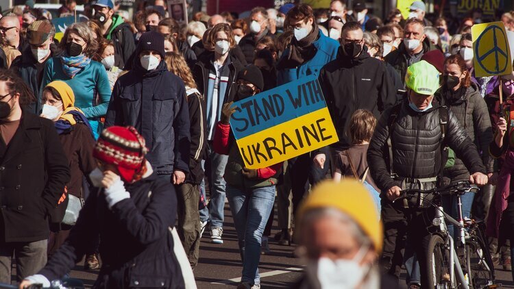 In ganz Europa finden Demonstrationen gegen den Krieg in der Ukraine statt 