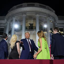 Trump nach seiner Parteitagsrede vor dem Weißen Haus. 