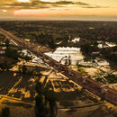 Luftaufnahme der China-Laos-Eisenbahn