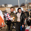 Ukrainische Flüchtlingsfamilien werden in Gemeinschaftszentren in der Stadt Medika, Polen, untergebracht.