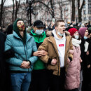 Junge Russen demonstrieren in Russland in 2021