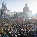 Regierungskritische Demonstranten nehmen an einer Demonstration auf dem Maidan-Platz in Kiew teil.
