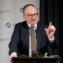 Lars P. Feld, Professor für Wirtschaftspolitik an der Universität Freiburg, Leiter des Walter Eucken Instituts