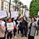 Frauen versammeln sich anlässlich des Internationalen Frauentags in Rabat, Marokko 