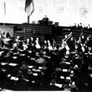 Am 7. September 1949 trat der erste Deutsche Bundestag in Bonn zum ersten Mal zusammen
