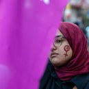 Internationalen Tages zur Beseitigung von Gewalt gegen Frauen haben Frauen und Frauenrechtlerinnen in Kadiköy trotz Polizeidruck und Barrikaden ihre Stimme erhoben