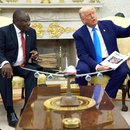 US-Präsident Donald Trump stellt Südafrikas Präsident Cyril Ramaphosa im Oval Office bloß und konfrontiert ihn mit unbegründeten Vorwürfen eines Völkermords.