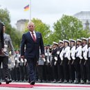 Der deutsche Bundeskanzler Friedrich Merz empfängt Jordaniens König Abdullah II. zu einem Treffen in der Bundeskanzlei in Berlin.