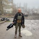 Jonas Oehman in Avdiivka (Ukraine) Lithuanian-made drone rifle.