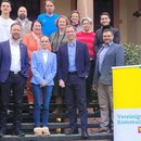 Gruppenfoto der Teilnehmenden der Veranstaltung „Freiheit gestalten: Kommunalpolitik für Brandenburgs Zukunft“ in Potsdam.