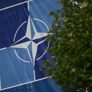 NATO-Flagge zum NATO-Gipfel in Ankara