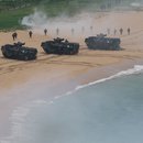 AAV-7 Amtracs des Marine Corps während der Militärübung Han Kuang Nr. 33