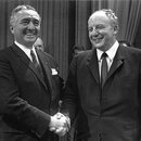 Erich Mende und Walter Scheel, FDP-Bundesparteitag 1968 in Freiburg