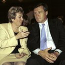 Ruth Wagner und Dr. Wolfgang Gerhardt auf dem FDP-Sonderparteitag in Berlin (Berlin, 2000)