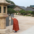 FNF Alumni Excursion to the Tongdo temple