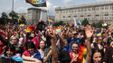 Teilnehmer marschieren während der LGBT-Gleichstellungsparade in Warschau