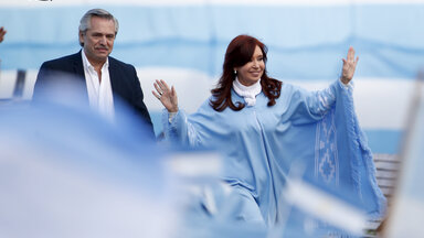 Präsidentschaftskandidat Alberto Fernández mit seiner Vize-Präsidentschaftskandidatin Cristina Kirchner
