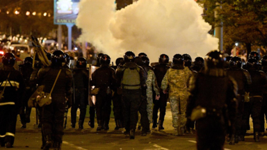 Massenproteste und Gewalt