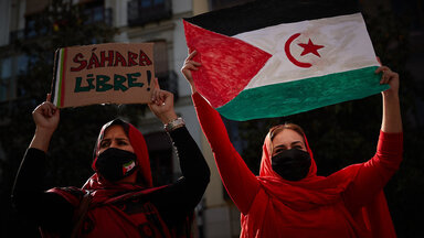 Frauen demonstrieren in Gibraltar für eine unabhängige Westsahara.