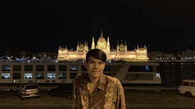 Foto 
  Kiattiyote
 
  Wongoudomlert
