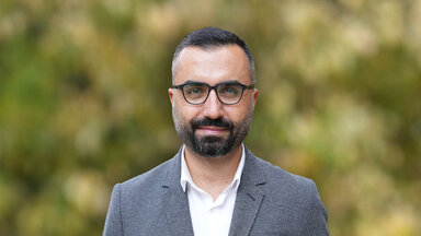 Der türkische Journalist Alican Uludağ erhält am 20. Oktober 2021 den Raif Badawi Award, den die Friedrich-Naumann-Stiftung gemeinsam mit dem Börsenverein des Deutschen Buchhandels jährlich an herausragende, mutige Journalisten vergibt.