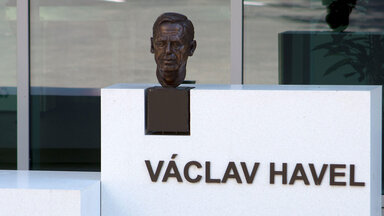 Denkmal für Václav Havel (1936-2011), Europäische Institutionen, Straßburg