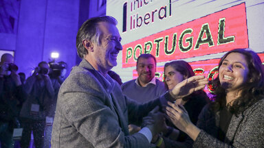 Die liberale Partei Portugals zeiht erstmals in Fraktionsstärke ins portugiesische Parlament