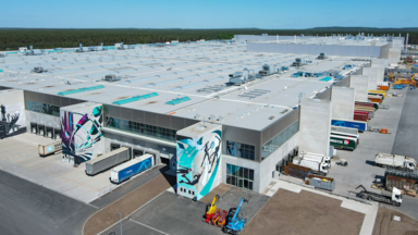 Die Tesla Gigafactory Berlin Brandenburg (Luftaufnahme mit einer Drohne).