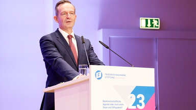 Minister Wissing fordert beim Zukunftsforum 23 mehr Schnelligkeit