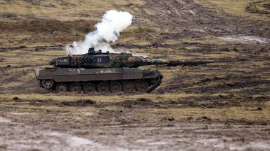 Ein Leopard 2 A6 Kampfpanzer