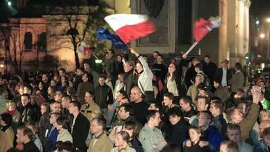 Warsaw, Mazovia, Poland - People celebrate Poland's accession to the EU on the Castle Square (Plac Zamkowy).