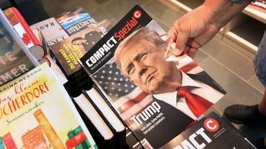 Bundesinnenministerin Faeser hat das vom Bundesamt für Verfassungsschutz als rechtsextremistisch eingestufte «Compact»-Magazin sowie die Conspect Film GmbH verboten. 