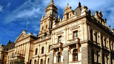 Cape town hall