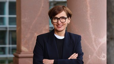 Foto 
  Bettina
 
  Stark-Watzinger
