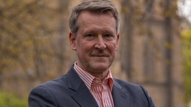 Photo of Dr. Lars-André Richter